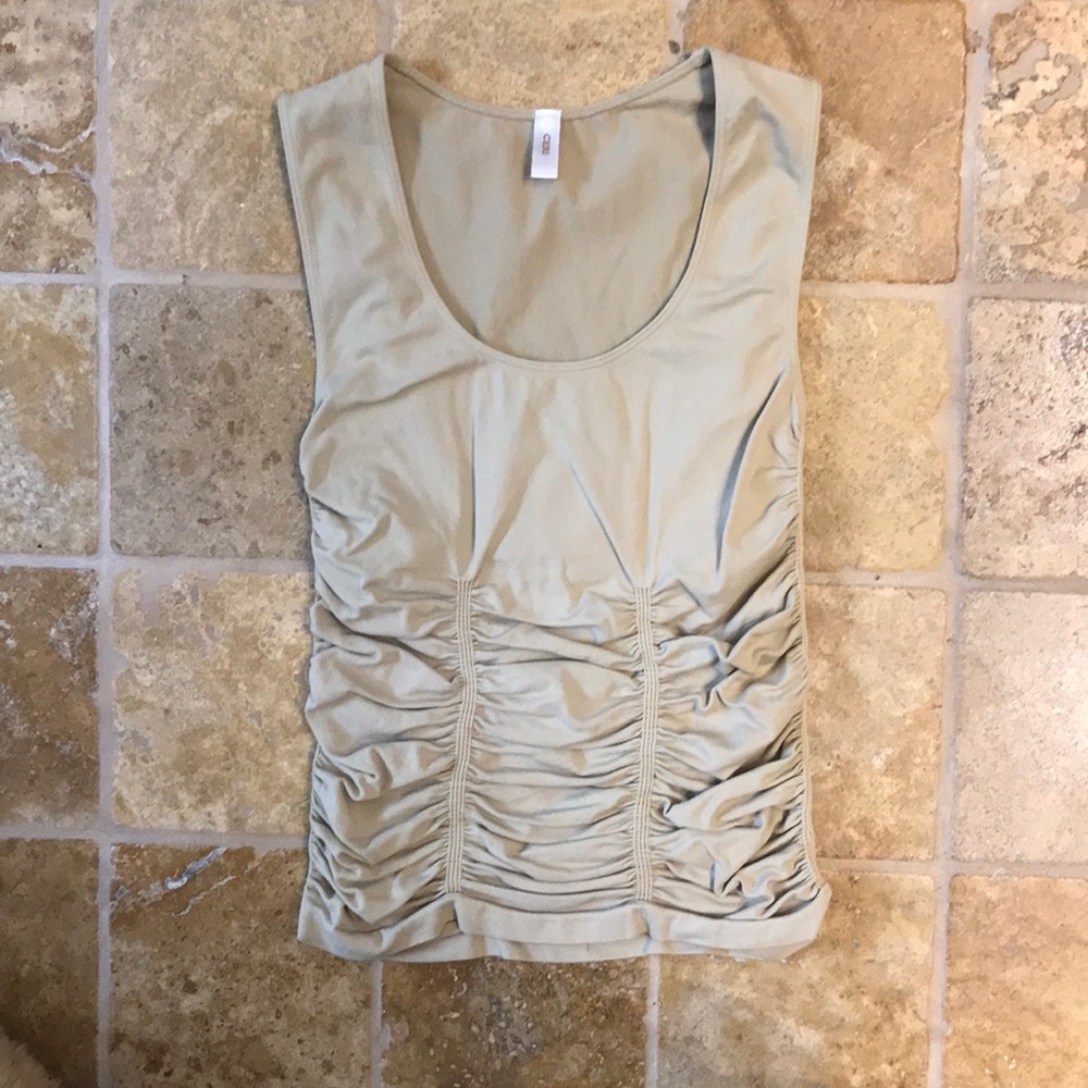 Ceri tank top